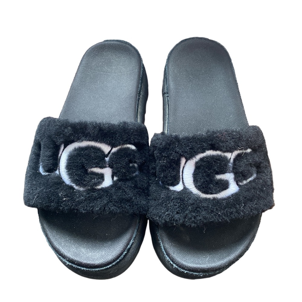 Uggs Like New Sherpa Platform Slides Sz 7 - image 1